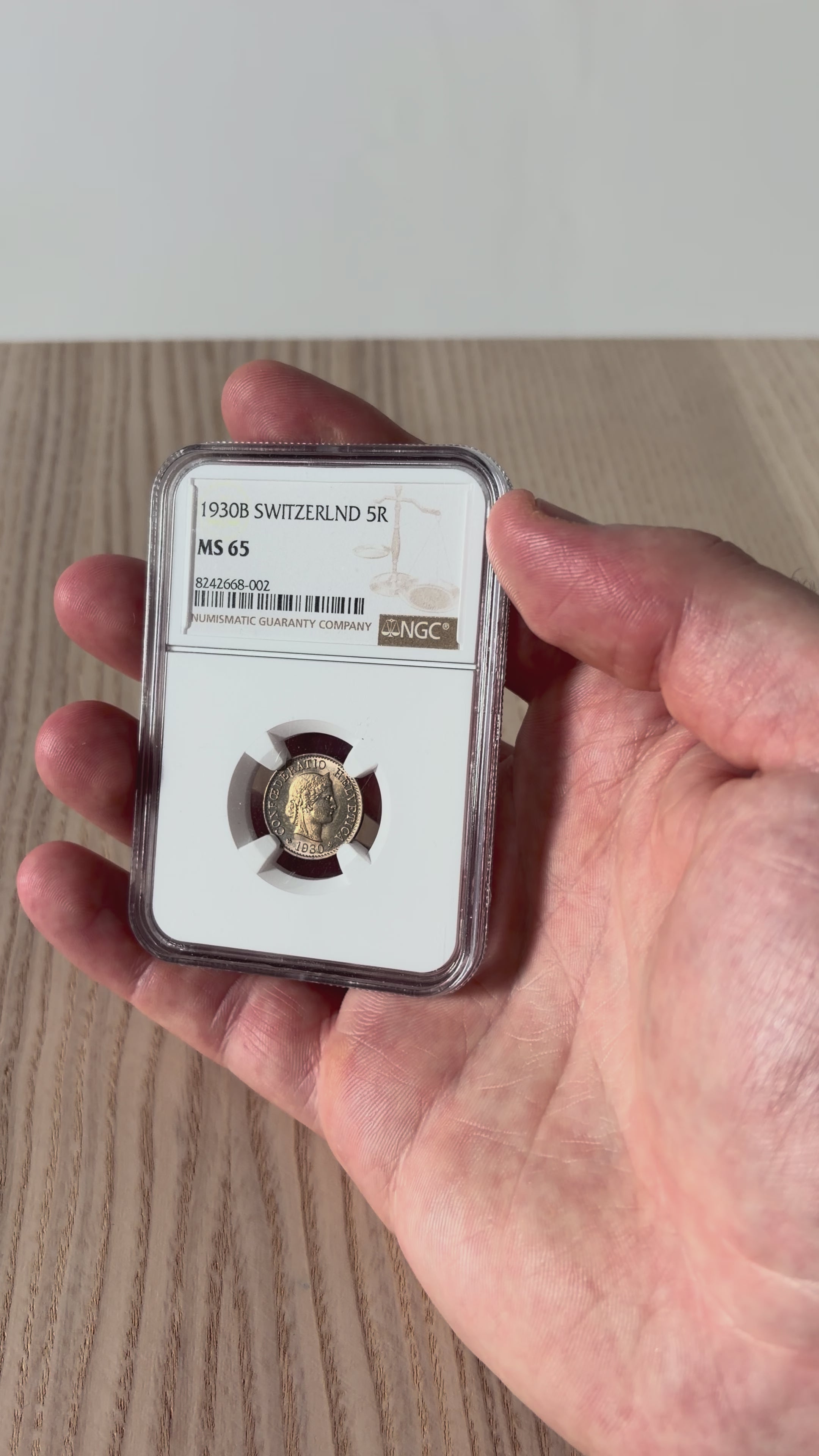 Schweiz 5 Rappen 1930 | Aussergewöhnlicher Gem Mint State  |  NGC MS65 Kabinettstück, nur zwei höher bewertet!