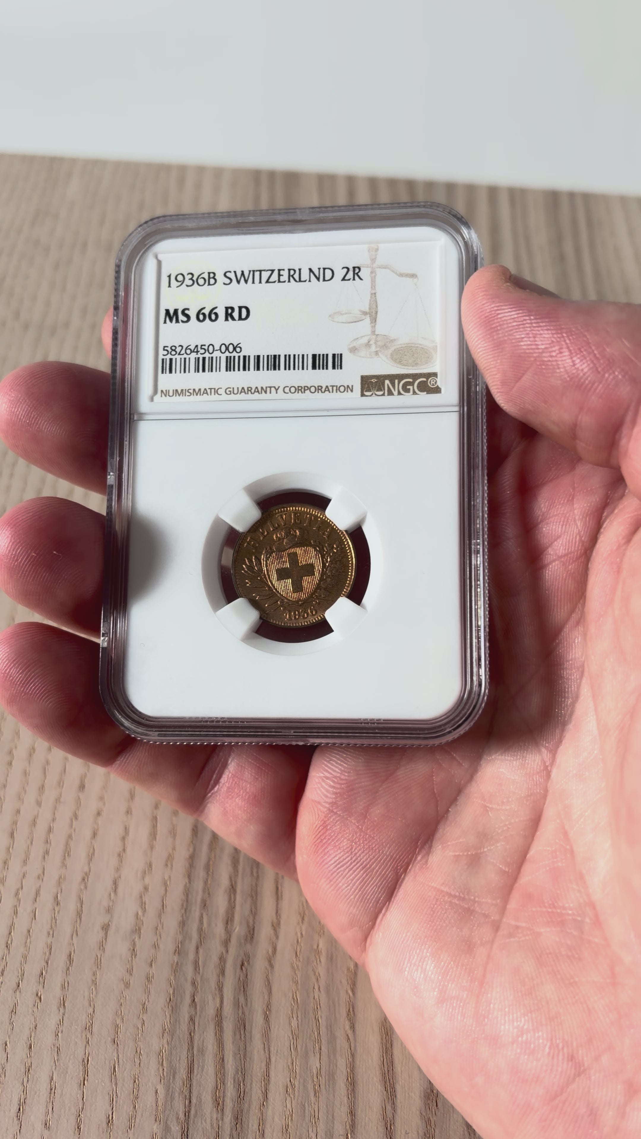 Schweiz 2 Rappen 1936 | Spektakuläres Kupferrot (RD) | NGC MS66 RD Kabinettstück